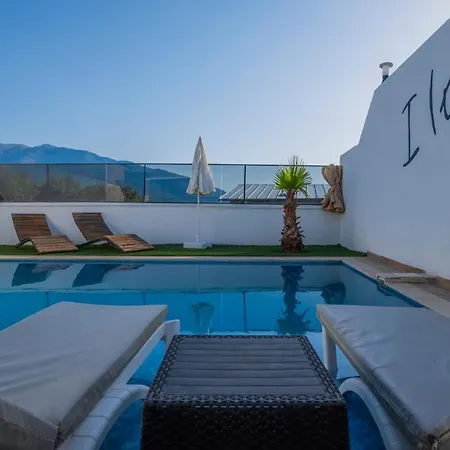 Fethiye'de Muhafazakar 2+1 Luks Villa *
